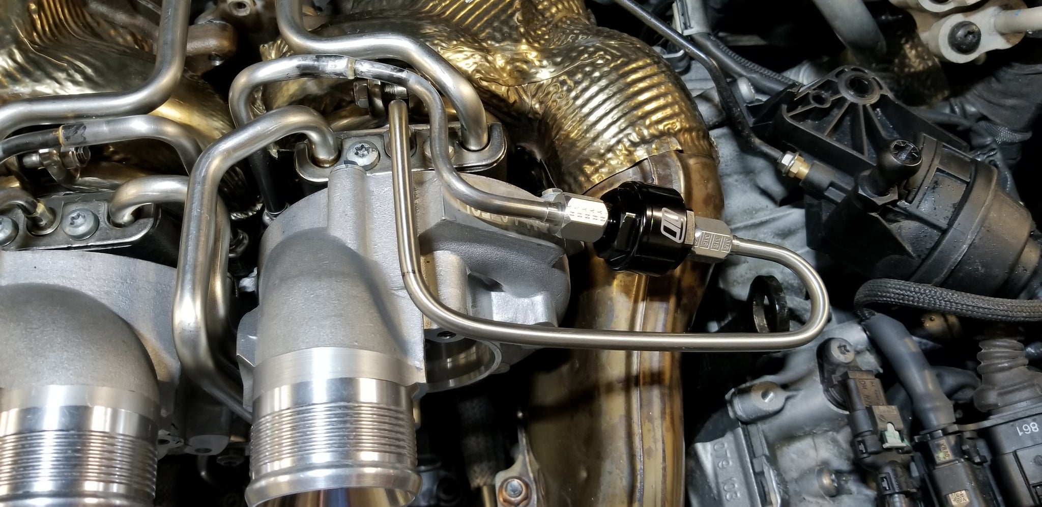 thumbnail image 2 of 4AN Male To 4AN Male High Flow Billet Turbo Oil Feed Line Filter – 30 Micron, Black 2 of 5